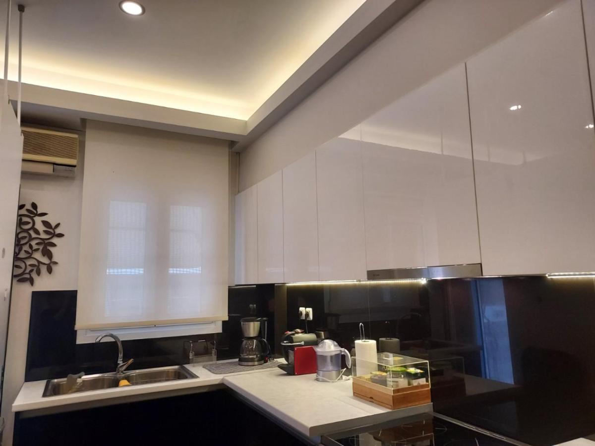 Acropolis Metro Station Flat 2 Apartment Athens Ngoại thất bức ảnh