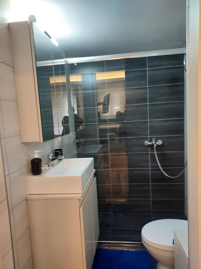 Acropolis Metro Station Flat 2 Apartment Athens Ngoại thất bức ảnh